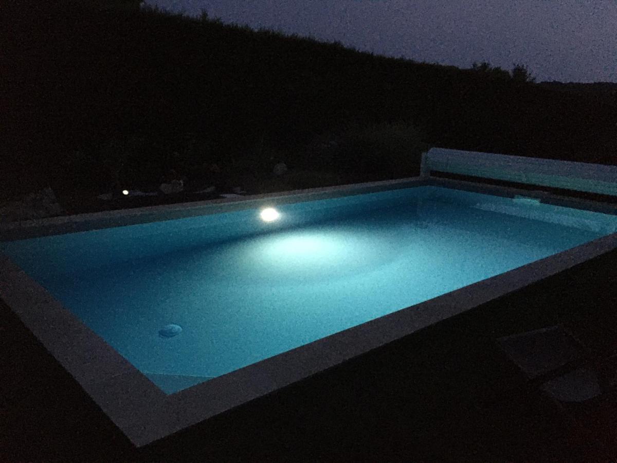 Domaine De La Vigne Bed & Breakfast Cadalen Luaran gambar