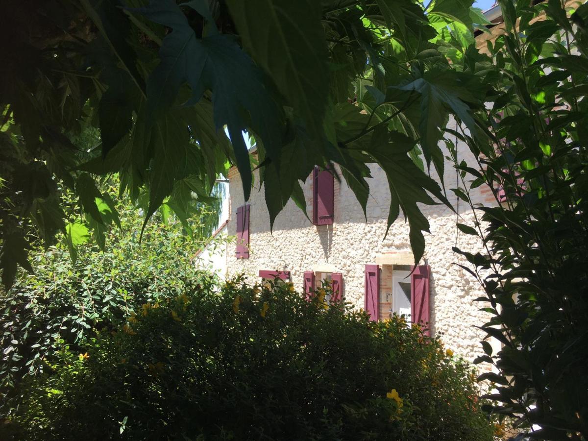 Domaine De La Vigne Bed & Breakfast Cadalen Luaran gambar