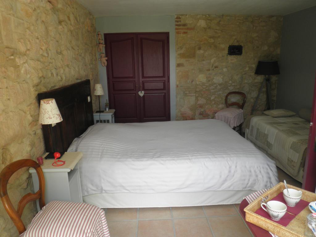 Domaine De La Vigne Bed & Breakfast Cadalen Luaran gambar