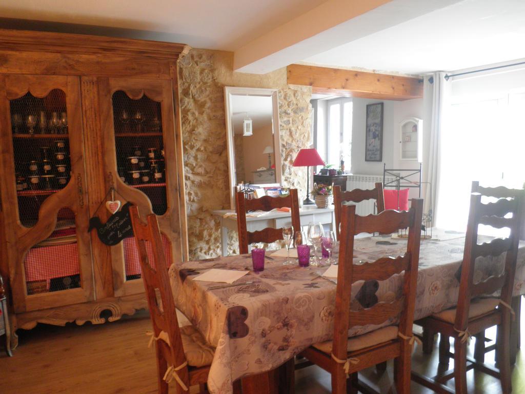 Domaine De La Vigne Bed & Breakfast Cadalen Luaran gambar