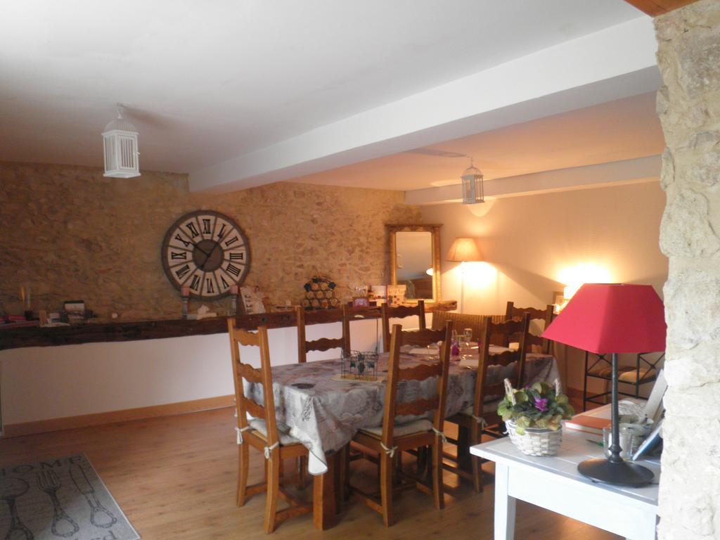 Domaine De La Vigne Bed & Breakfast Cadalen Luaran gambar